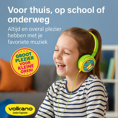 "Volkano Junior Explorer kindvriendelijke over-ear hoofdtelefoon met kleurrijk raket- en planeetontwerp, bedrade aansluiting en 90 dB volumebegrenzer."