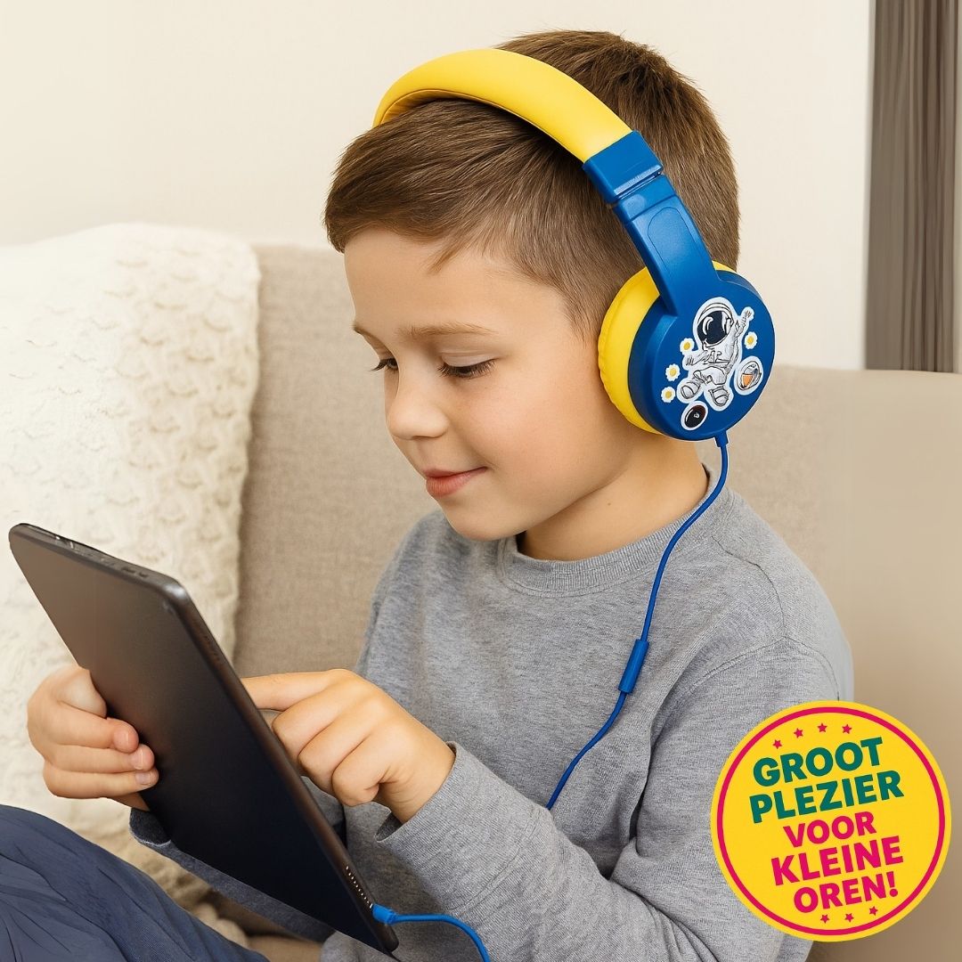 Kindvriendelijke Volkano Kids hoofdtelefoon met zacht kussen, deelpoort en opvouwbaar ontwerp – perfect voor muziekplezier en comfort onderweg.